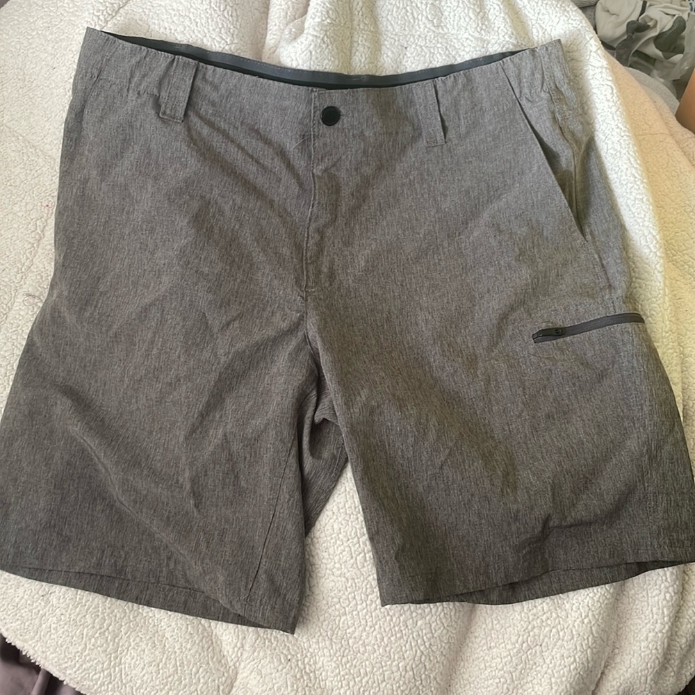 Men’s shorts